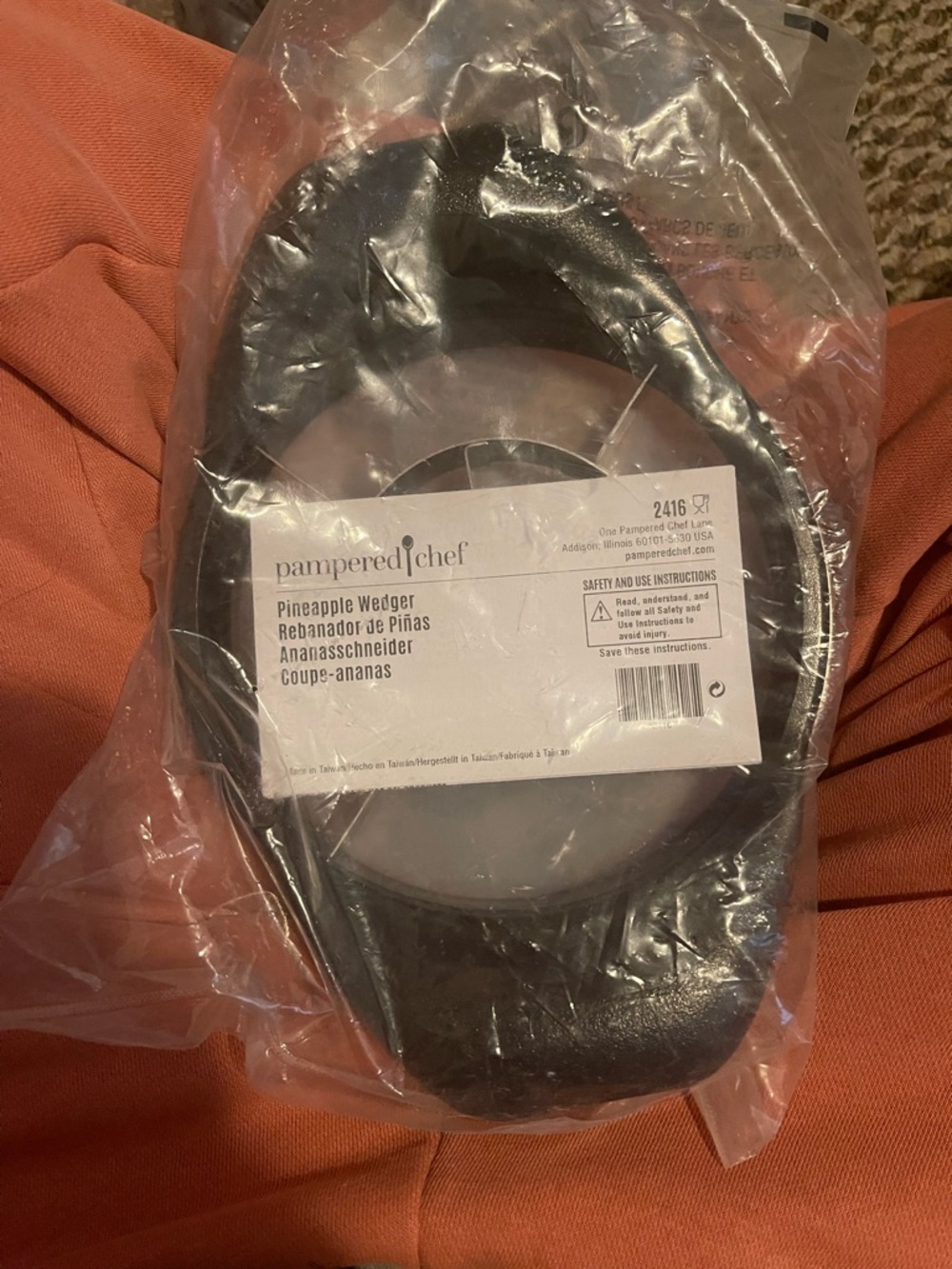 Pineapple Wedger Pampered Chef NEW